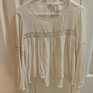 Bell sleeve top